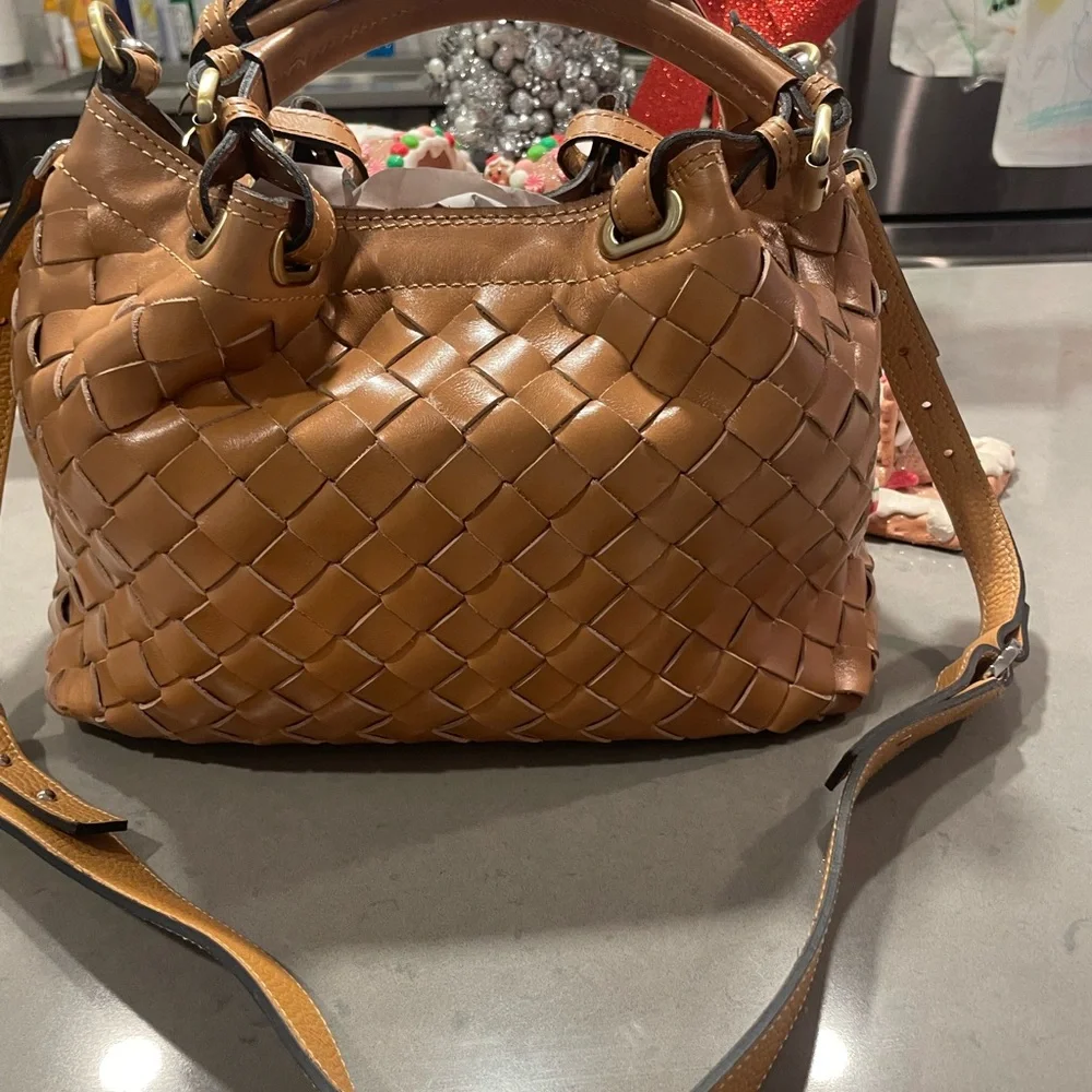 Patricia Nash Discovery woven leather bag - Picture 3 of 13